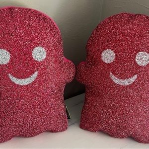 1 Pink ghost sparkle pillow